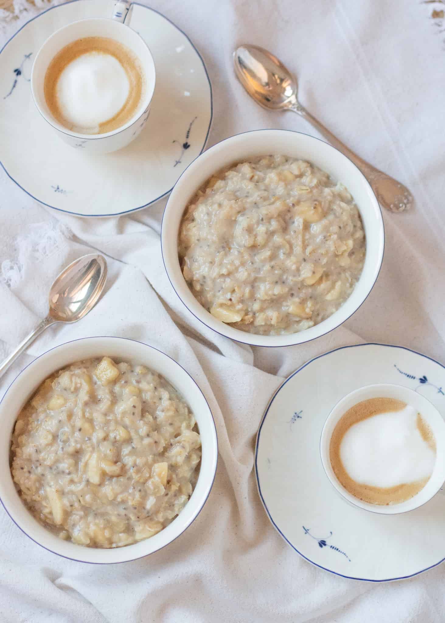 Owsianka z jabłkiem i cynamonem